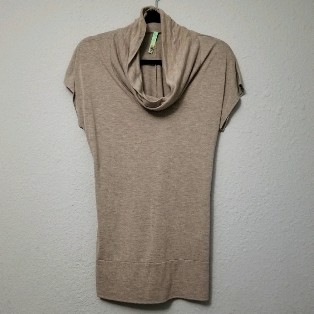 Cowl neck top